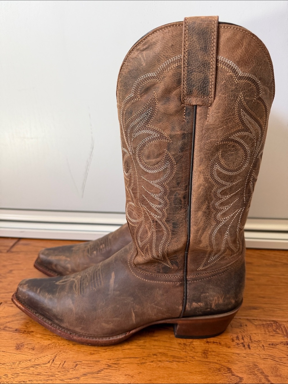 Shyanne Brown Distressed Leather Western Heeled Boots